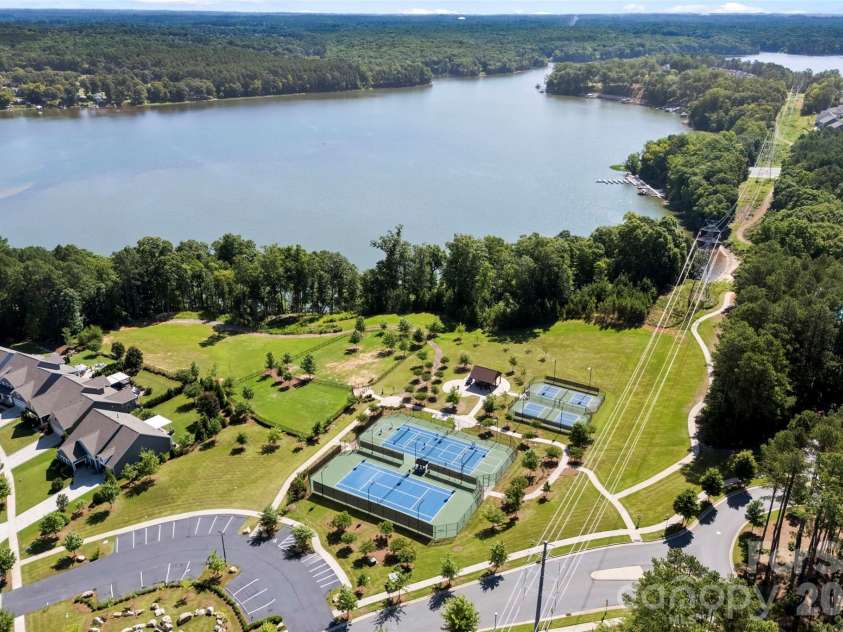 136 Picasso Trail, Mount Holly, NC 28120.  MLS# CAR4397172, YatesRealty ID 34262. 