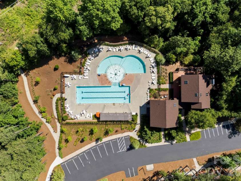 136 Picasso Trail, Mount Holly, NC 28120.  MLS# CAR4397172, YatesRealty ID 34262. 