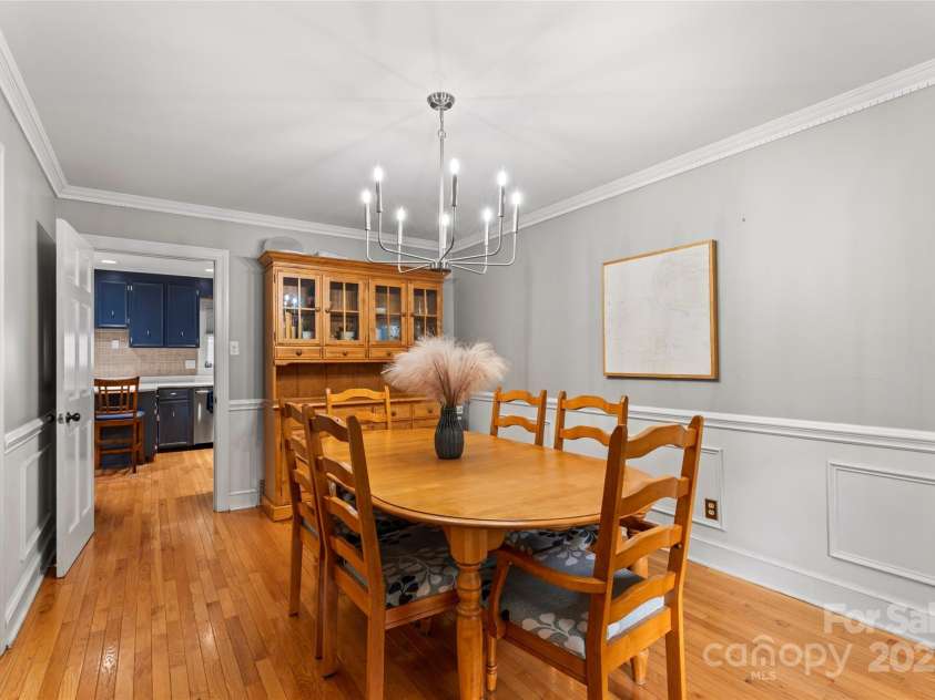 106 Brookmeade Drive, Statesville, NC 28625.  MLS# CAR4281679, YatesRealty ID 34263. 