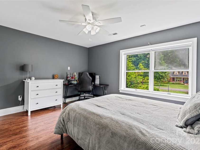 106 Brookmeade Drive, Statesville, NC 28625.  MLS# CAR4281679, YatesRealty ID 34263. 