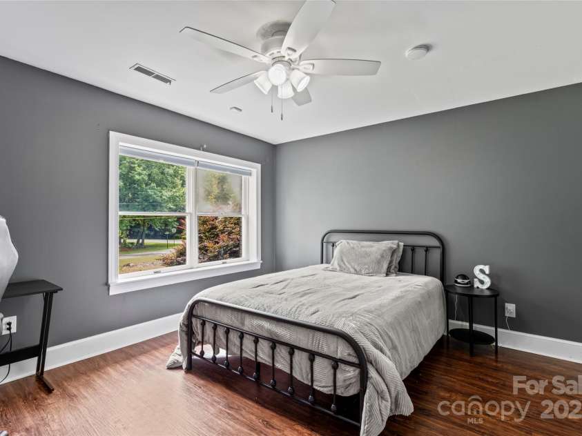 106 Brookmeade Drive, Statesville, NC 28625.  MLS# CAR4281679, YatesRealty ID 34263. 