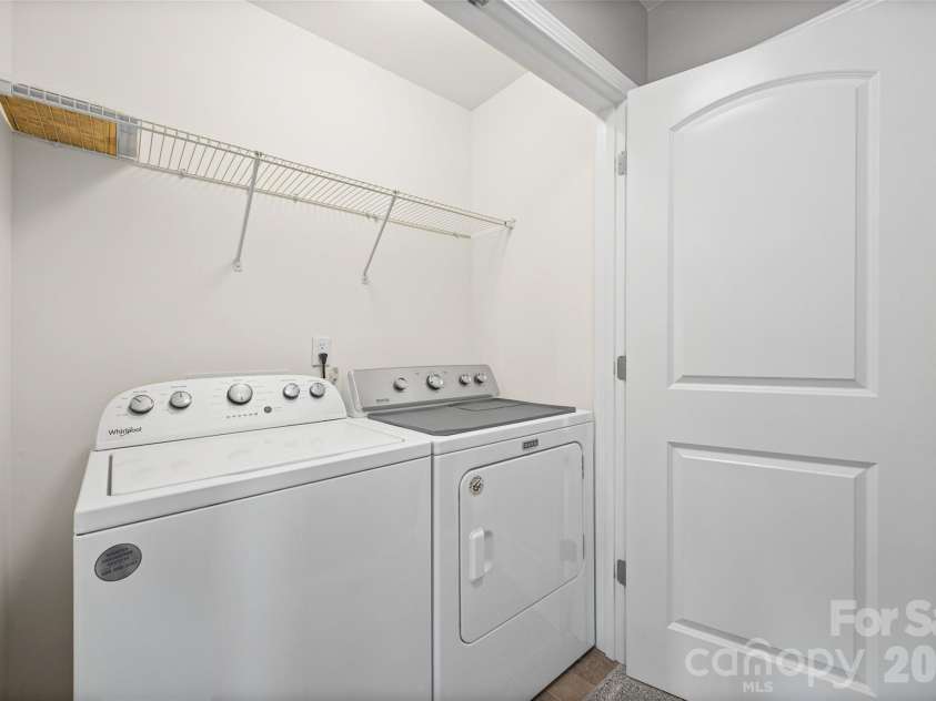 11451 Red Rust Lane, Charlotte, NC 28277.  MLS# CAR4416474, YatesRealty ID 34263. 
