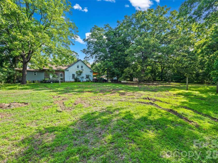 1415 Minter Road, Chester, SC 29706.  MLS# CAR4397395, YatesRealty ID 34264. 