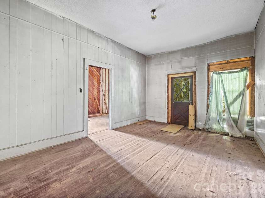 1415 Minter Road, Chester, SC 29706.  MLS# CAR4397395, YatesRealty ID 34264. 