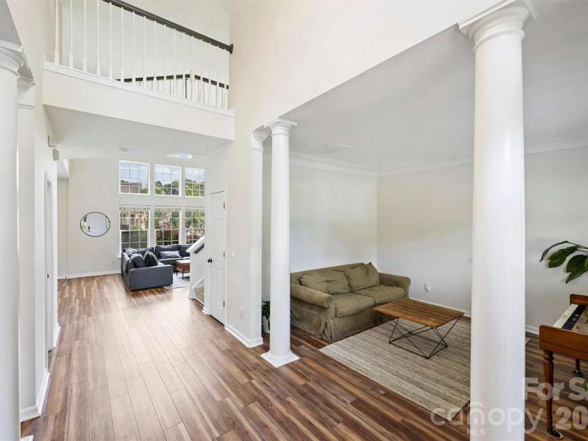 9318 Autumn Applause Drive, Charlotte, NC 28277.  MLS# CAR4393545, YatesRealty ID 34265. 