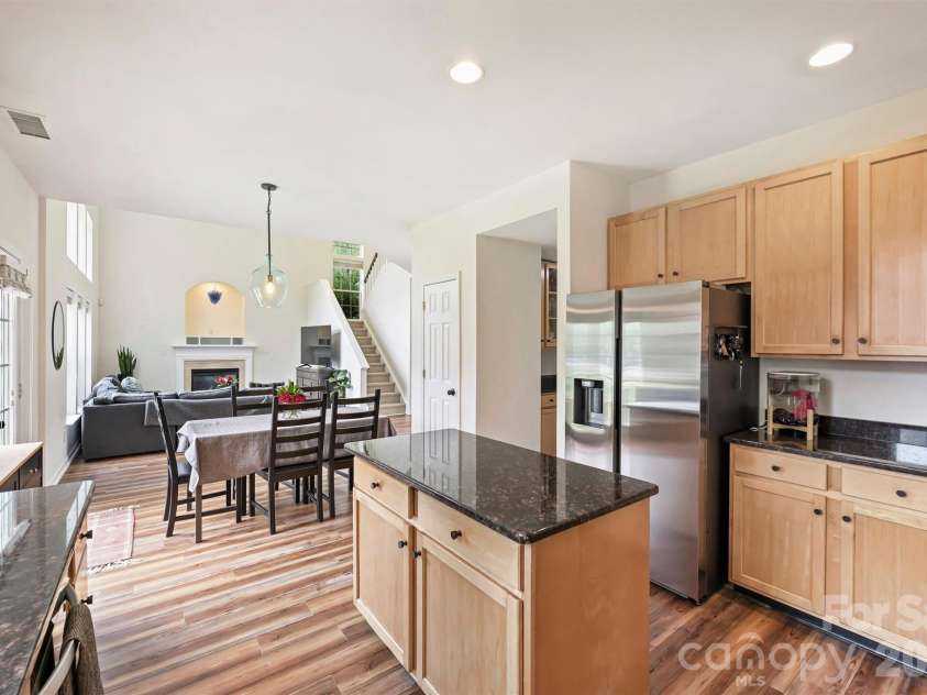 9318 Autumn Applause Drive, Charlotte, NC 28277.  MLS# CAR4393545, YatesRealty ID 34265. 