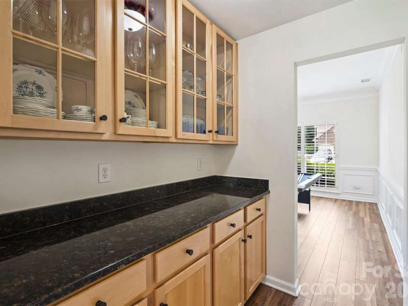 9318 Autumn Applause Drive, Charlotte, NC 28277.  MLS# CAR4393545, YatesRealty ID 34265. 