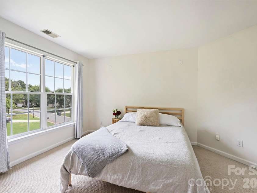 9318 Autumn Applause Drive, Charlotte, NC 28277.  MLS# CAR4393545, YatesRealty ID 34265. 