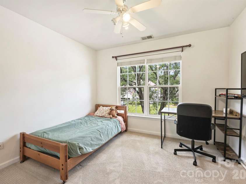 9318 Autumn Applause Drive, Charlotte, NC 28277.  MLS# CAR4393545, YatesRealty ID 34265. 
