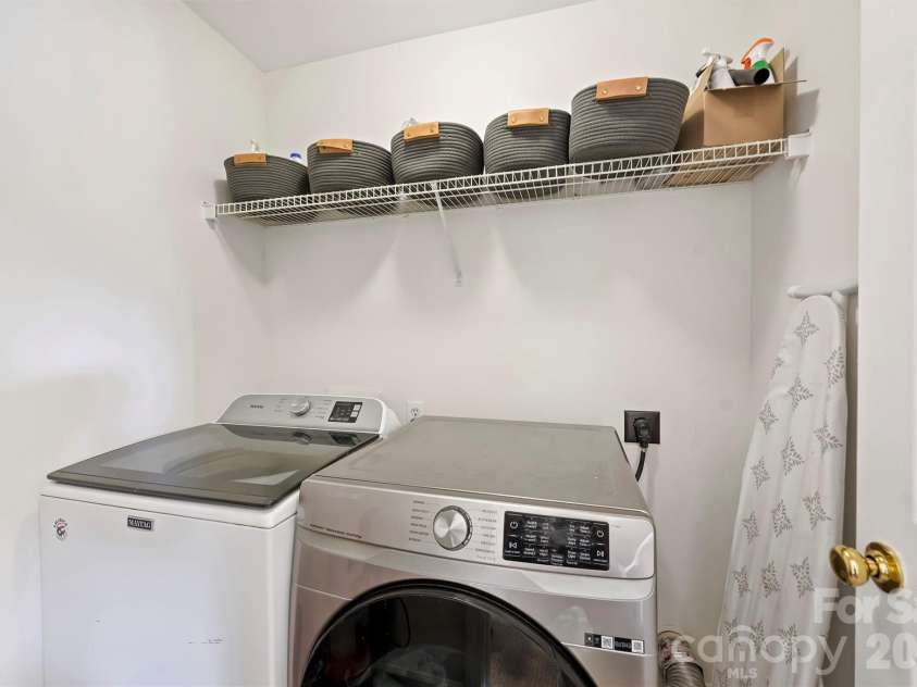 9318 Autumn Applause Drive, Charlotte, NC 28277.  MLS# CAR4393545, YatesRealty ID 34265. 