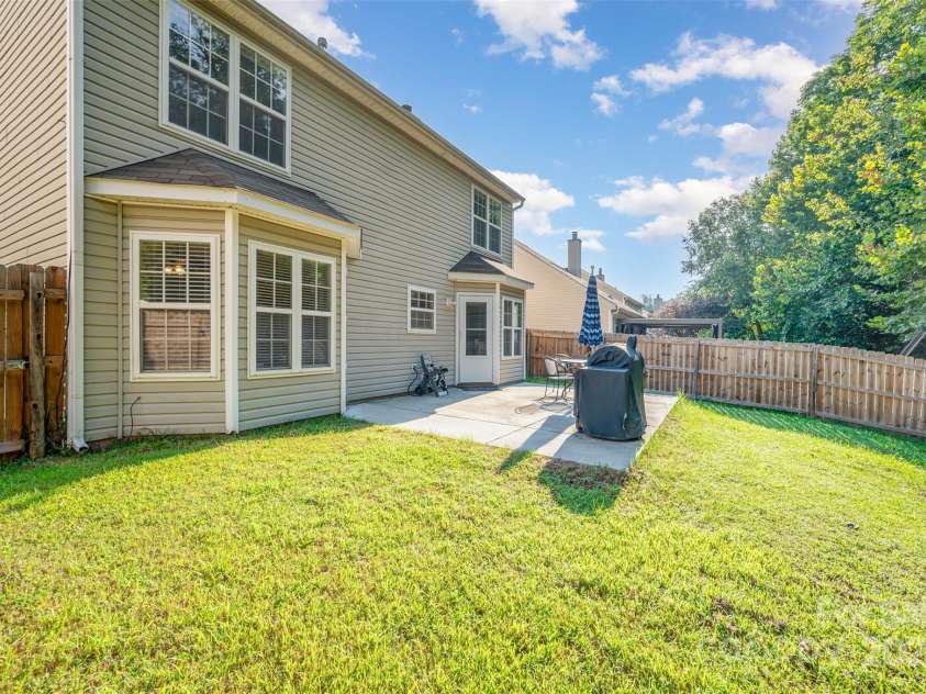 4317 Springhaven Drive, Charlotte, NC 28269.  MLS# CAR4270772, YatesRealty ID 34266. Backyard