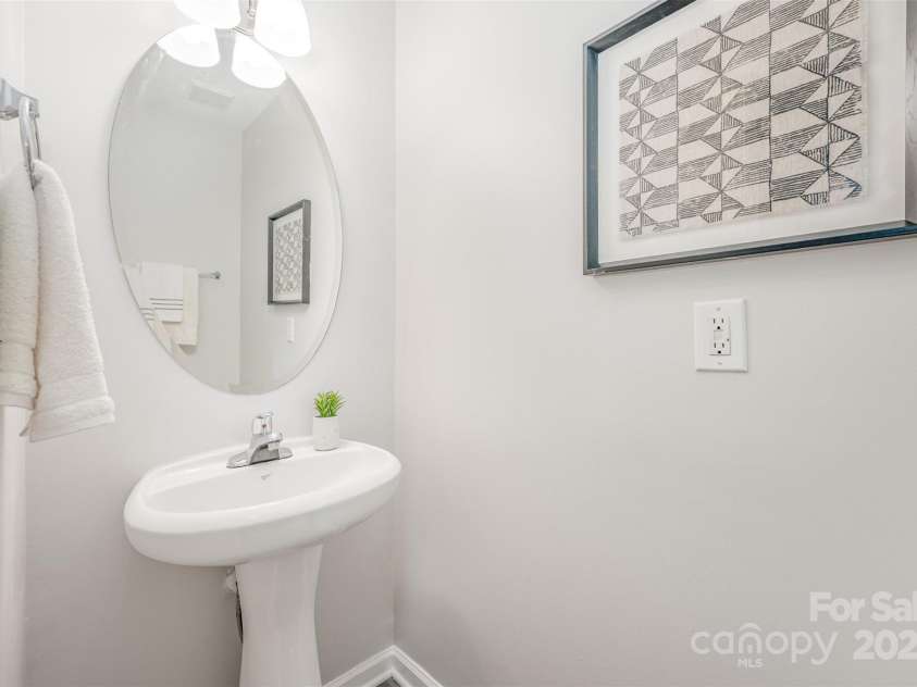 4317 Springhaven Drive, Charlotte, NC 28269.  MLS# CAR4270772, YatesRealty ID 34266. Main Level 1/2 Bath