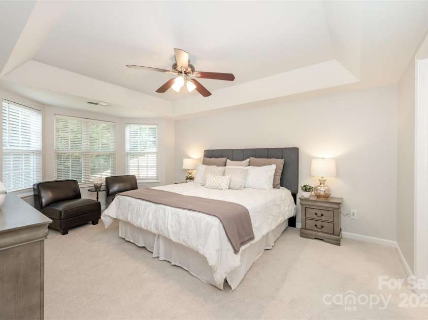 4317 Springhaven Drive, Charlotte, NC 28269.  MLS# CAR4270772, YatesRealty ID 34266. Main Level Primary Bedroom