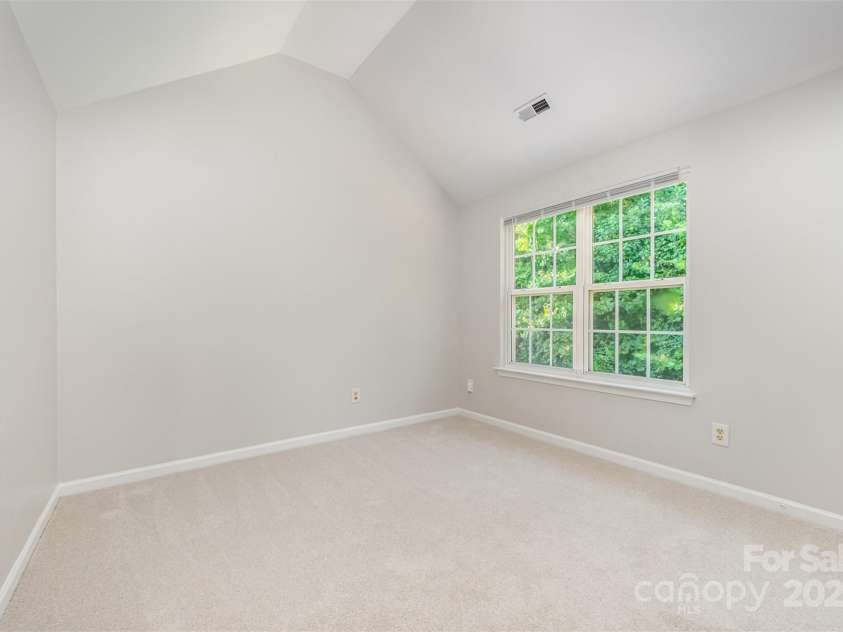 4317 Springhaven Drive, Charlotte, NC 28269.  MLS# CAR4270772, YatesRealty ID 34266. Upstairs Bedroom 4