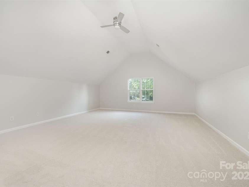 4317 Springhaven Drive, Charlotte, NC 28269.  MLS# CAR4270772, YatesRealty ID 34266. Upstairs Bonus Room