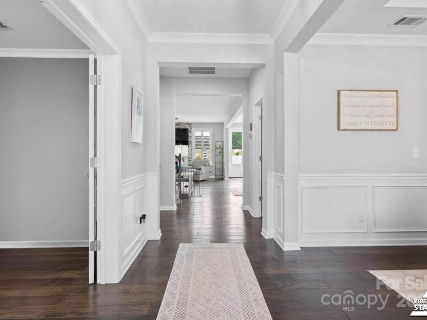 117 Heron Cove Loop, Mooresville, NC 28117.  MLS# CAR4277027, YatesRealty ID 34267. 