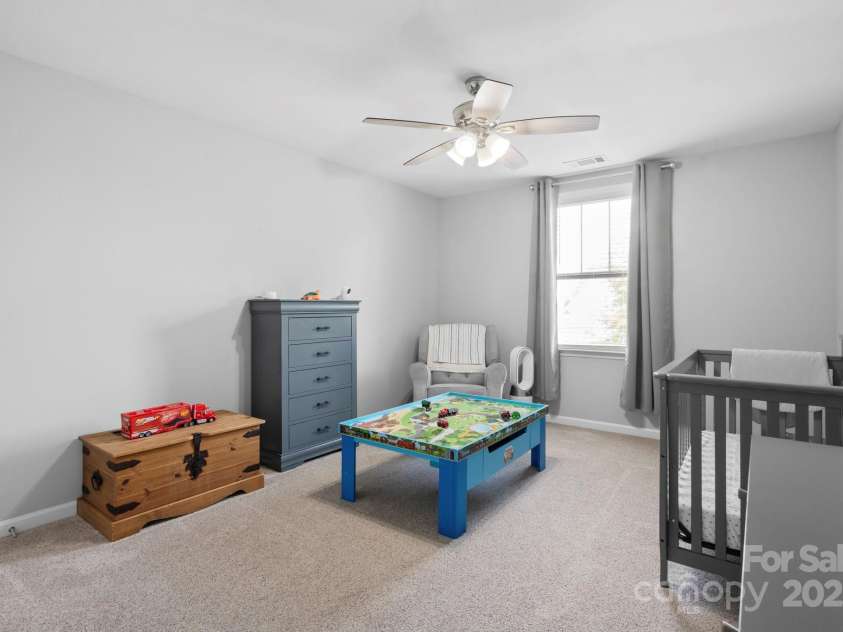 117 Heron Cove Loop, Mooresville, NC 28117.  MLS# CAR4277027, YatesRealty ID 34267. 