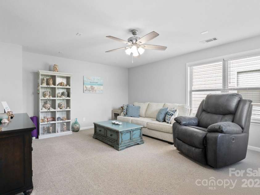117 Heron Cove Loop, Mooresville, NC 28117.  MLS# CAR4277027, YatesRealty ID 34267. Upper bonus room