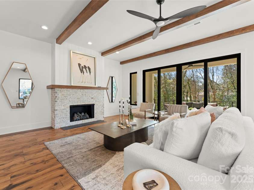 5520 Chedworth Drive, Charlotte, NC 28210.  MLS# CAR4222654, YatesRealty ID 34268. 
