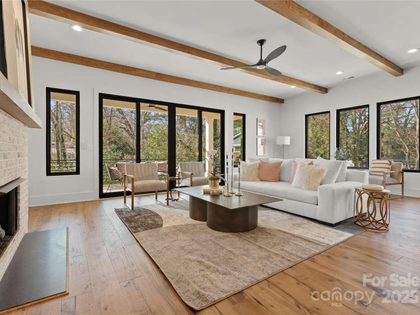 5520 Chedworth Drive, Charlotte, NC 28210.  MLS# CAR4222654, YatesRealty ID 34268. 