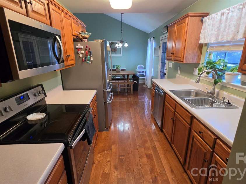 731 Jennings Road, Statesville, NC 28625.  MLS# CAR4393890, YatesRealty ID 34269. 