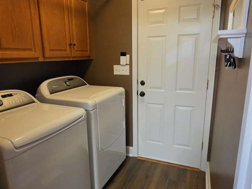 731 Jennings Road, Statesville, NC 28625.  MLS# CAR4393890, YatesRealty ID 34269. 