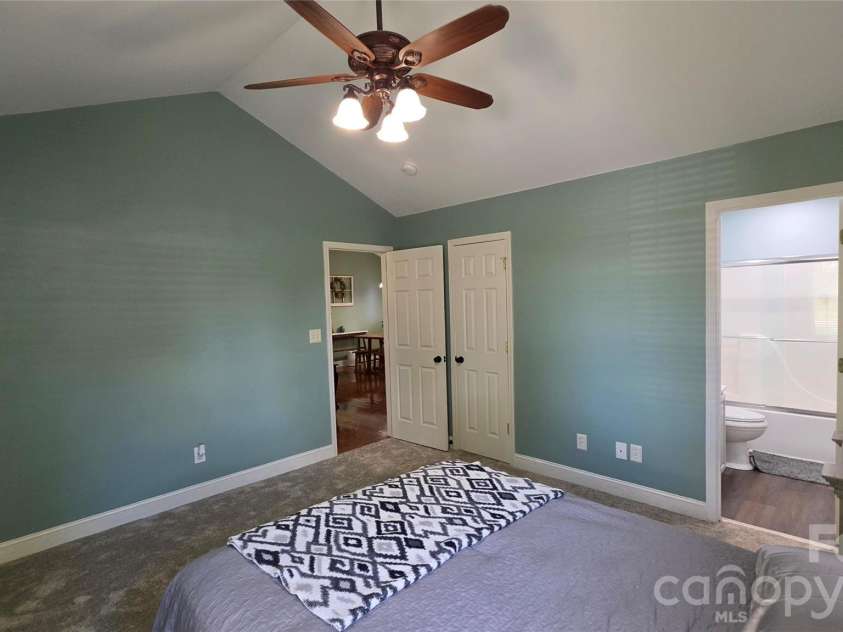 731 Jennings Road, Statesville, NC 28625.  MLS# CAR4393890, YatesRealty ID 34269. 