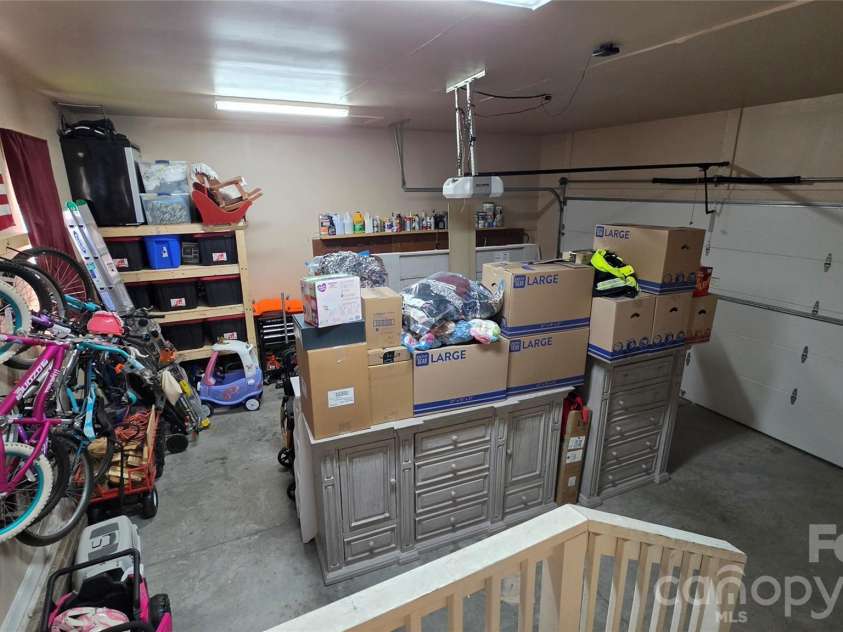 731 Jennings Road, Statesville, NC 28625.  MLS# CAR4393890, YatesRealty ID 34269. 