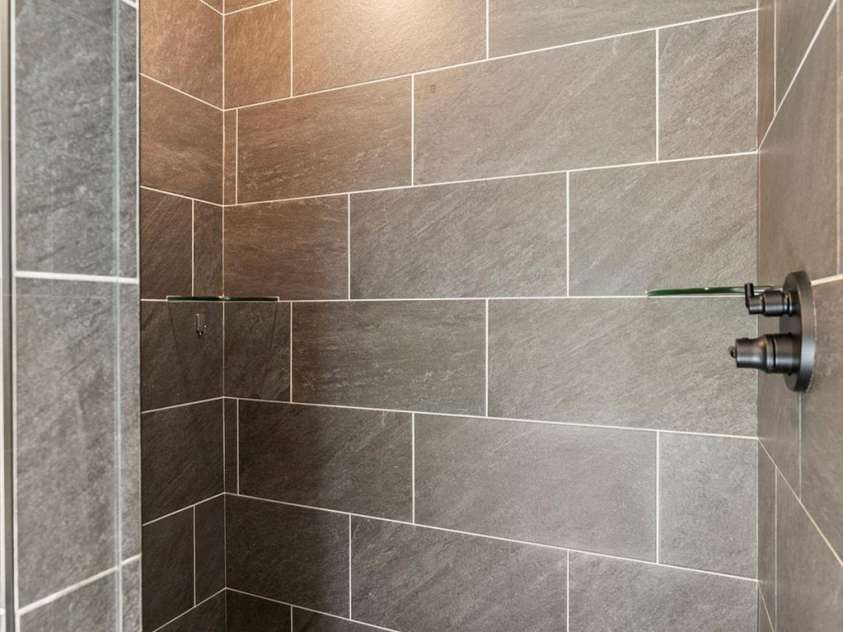 152 Joyner Avenue, Asheville, NC 28806.  MLS# CAR4302558, YatesRealty ID 3427. 