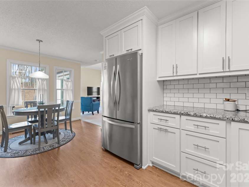 39 Bowen Drive, Belmont, NC 28012.  MLS# CAR4353669, YatesRealty ID 3427. 