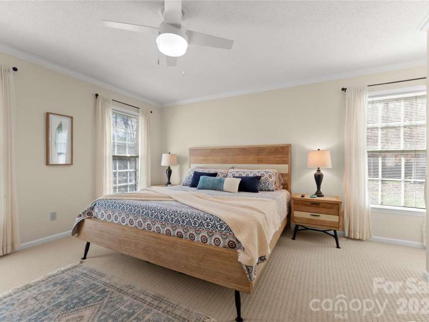 39 Bowen Drive, Belmont, NC 28012.  MLS# CAR4353669, YatesRealty ID 3427. 