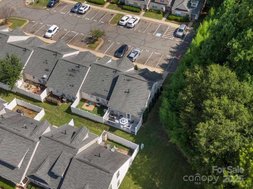 520 Fenton Place, Rock Hill, SC 29732.  MLS# CAR4282082, YatesRealty ID 34270. 