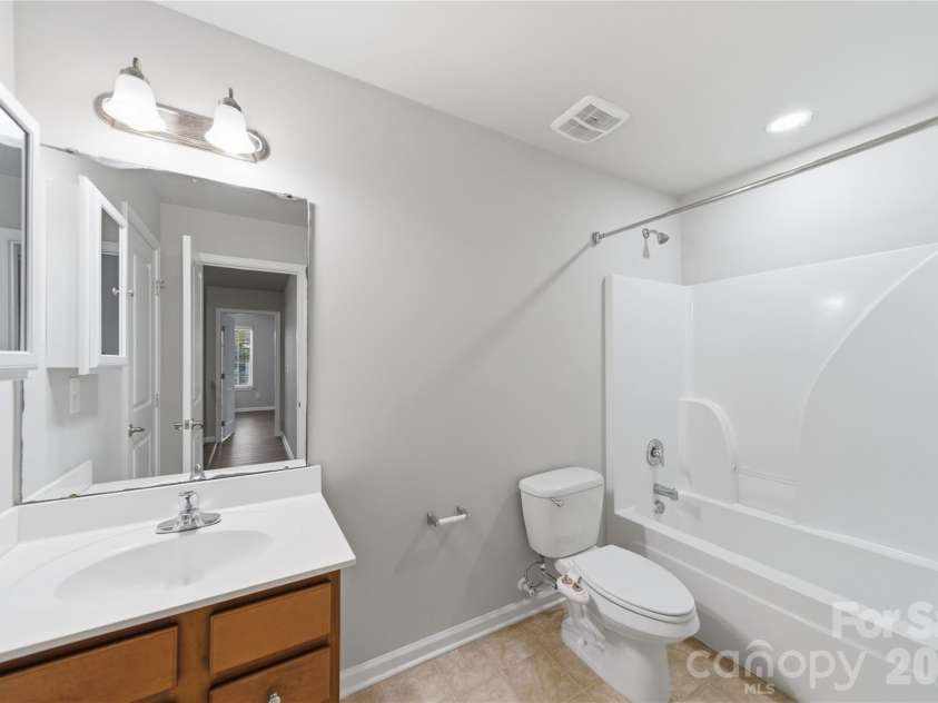 3611 English Garden Drive, Gastonia, NC 28056.  MLS# CAR4396302, YatesRealty ID 34271. 