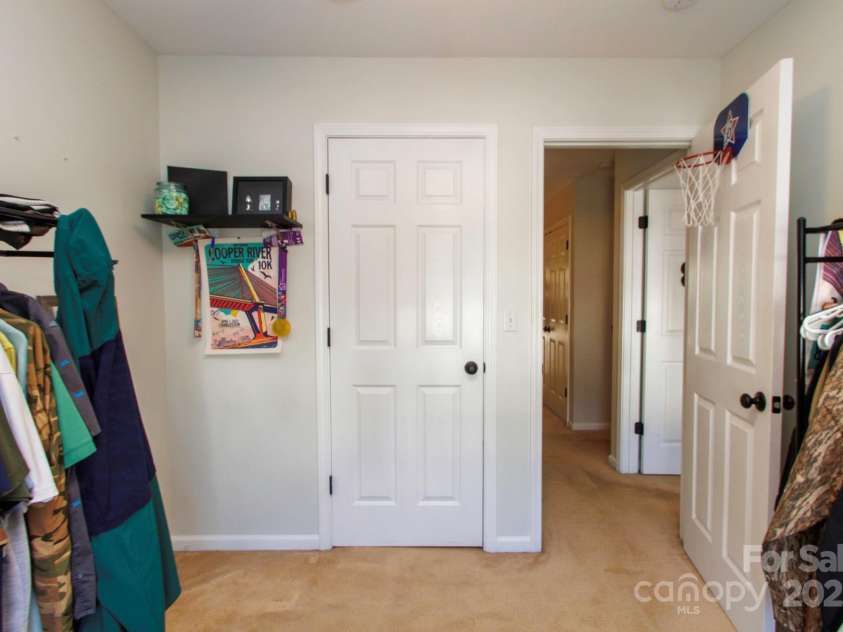 140 Rock Ridge Lane, Mount Holly, NC 28120.  MLS# CAR4282855, YatesRealty ID 34273. 