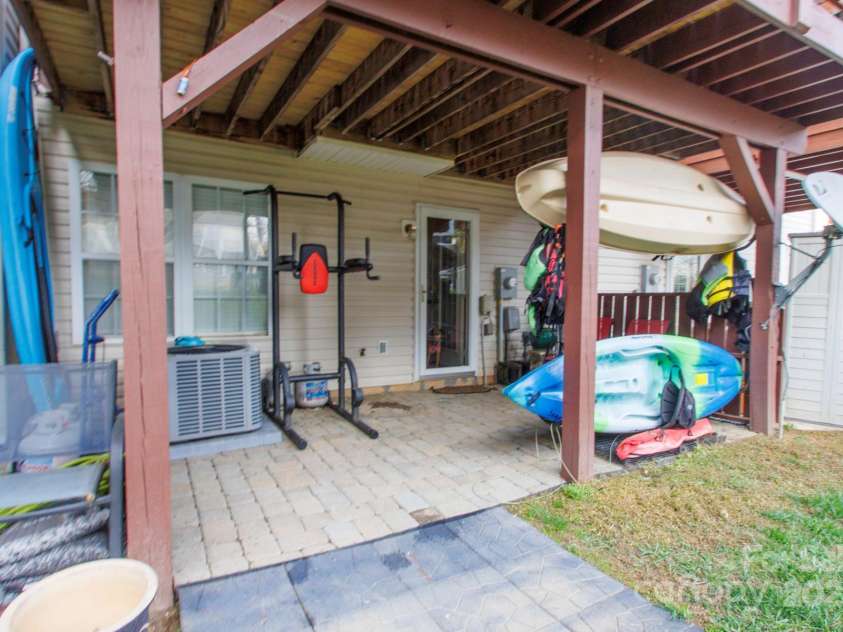 140 Rock Ridge Lane, Mount Holly, NC 28120.  MLS# CAR4282855, YatesRealty ID 34273. 