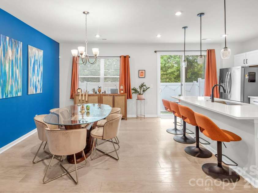 5308 Somerset Hill Lane, Charlotte, NC 28269.  MLS# CAR4378589, YatesRealty ID 34274. 