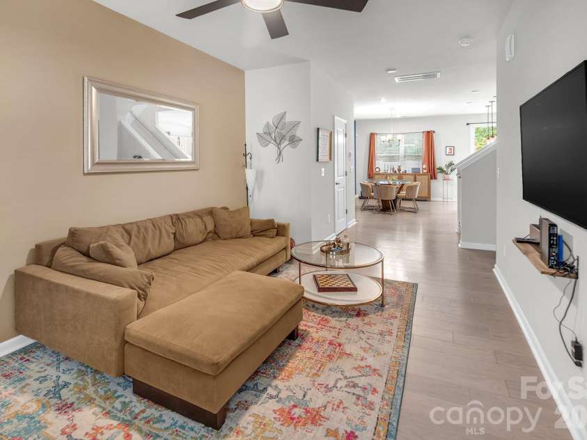 5308 Somerset Hill Lane, Charlotte, NC 28269.  MLS# CAR4378589, YatesRealty ID 34274. 