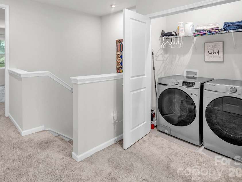 5308 Somerset Hill Lane, Charlotte, NC 28269.  MLS# CAR4378589, YatesRealty ID 34274. 