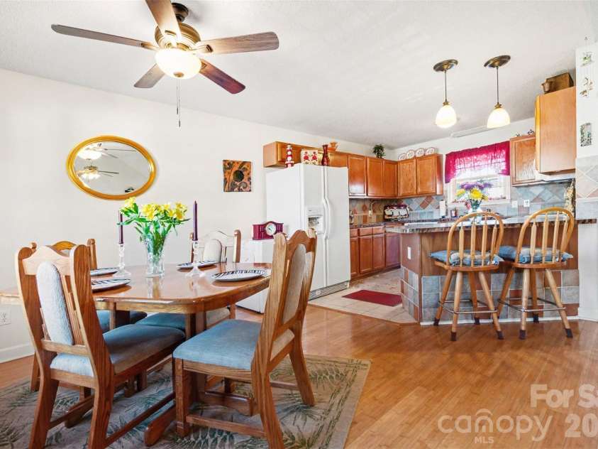 4008 Woodleigh Drive, Rock Hill, SC 29732.  MLS# CAR4352508, YatesRealty ID 34275. 