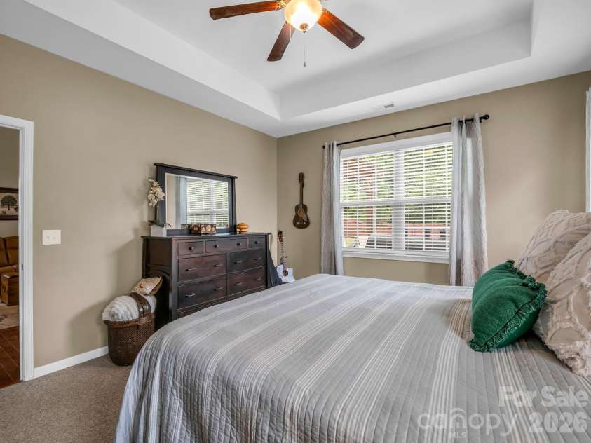 8 Mallard Run Drive, Arden, NC 28704.  MLS# CAR4395939, YatesRealty ID 34277. 
