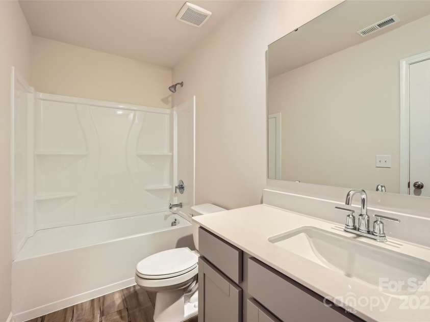3290 Crawford Avenue, Gastonia, NC 28052.  MLS# CAR4295691, YatesRealty ID 34279. Bathroom 2(example)