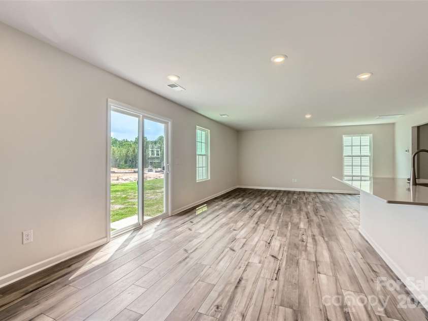 3290 Crawford Avenue, Gastonia, NC 28052.  MLS# CAR4295691, YatesRealty ID 34279. Breakfast Nook(example)