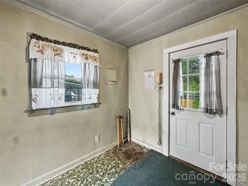56 Jackson Lane, Stony Point, NC 28678.  MLS# CAR4397727, YatesRealty ID 34279. 