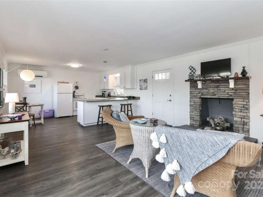 110 Fern Haven Lane, Mooresville, NC 28117.  MLS# CAR4202270, YatesRealty ID 3428. 