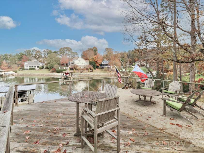 110 Fern Haven Lane, Mooresville, NC 28117.  MLS# CAR4202270, YatesRealty ID 3428. 
