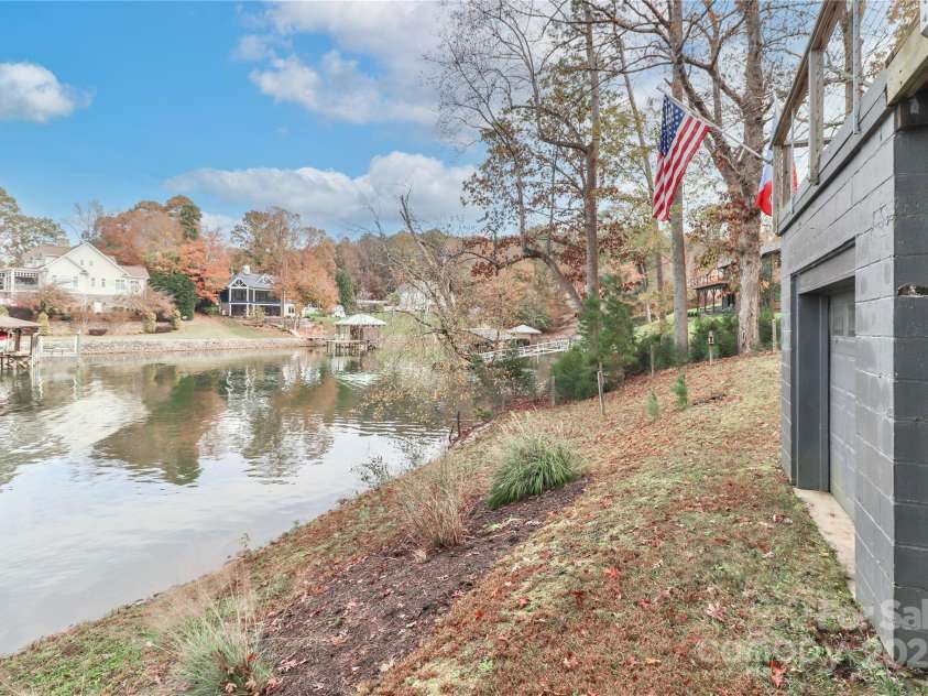 110 Fern Haven Lane, Mooresville, NC 28117.  MLS# CAR4202270, YatesRealty ID 3428. 