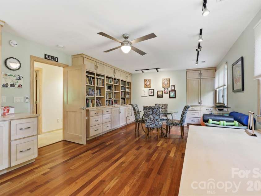 811 Butter Street, Landrum, SC 29356.  MLS# CAR4394031, YatesRealty ID 34280. Main Level Bed/Office Space