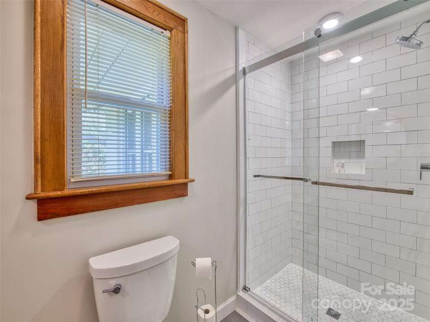 85 Marshall Street, Waynesville, NC 28786.  MLS# CAR4295858, YatesRealty ID 34281. 