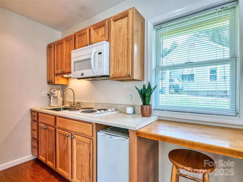 85 Marshall Street, Waynesville, NC 28786.  MLS# CAR4295858, YatesRealty ID 34281. 