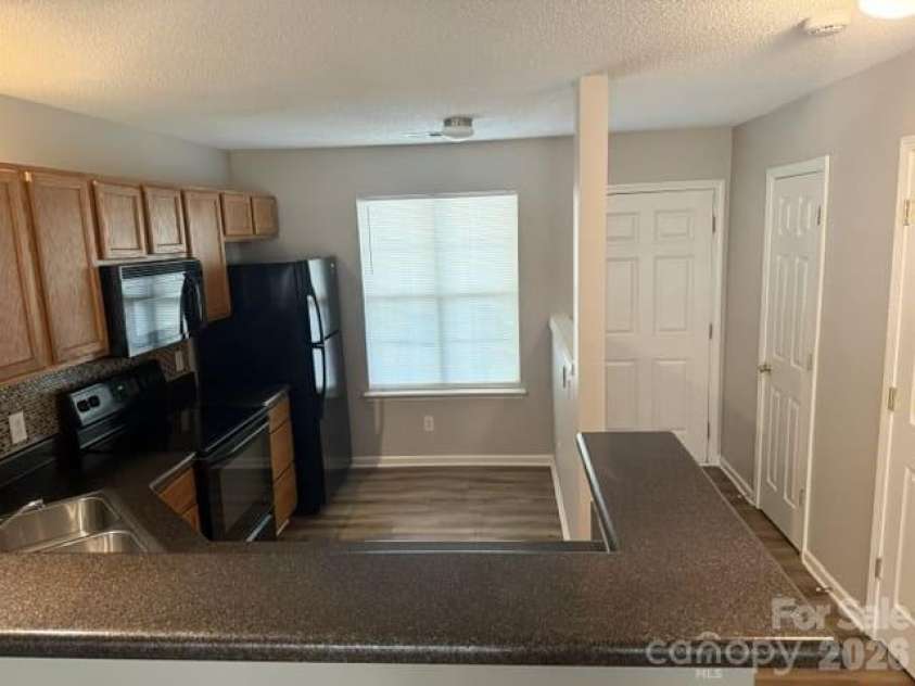 3139 Falling Rock Court, Charlotte, NC 28213.  MLS# CAR4397829, YatesRealty ID 34282. 